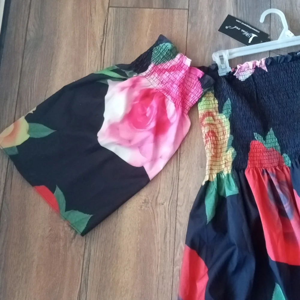 Long floral maxi dress - Picture 2 of 5